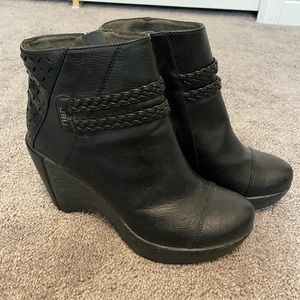 JBU Booties